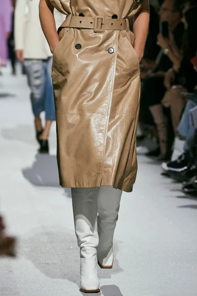 Look 20